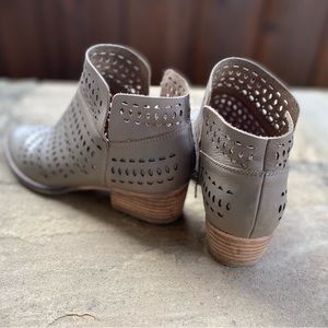 Seychelles Tame Me Women’s Ankle Boho Booties Sz 8.5